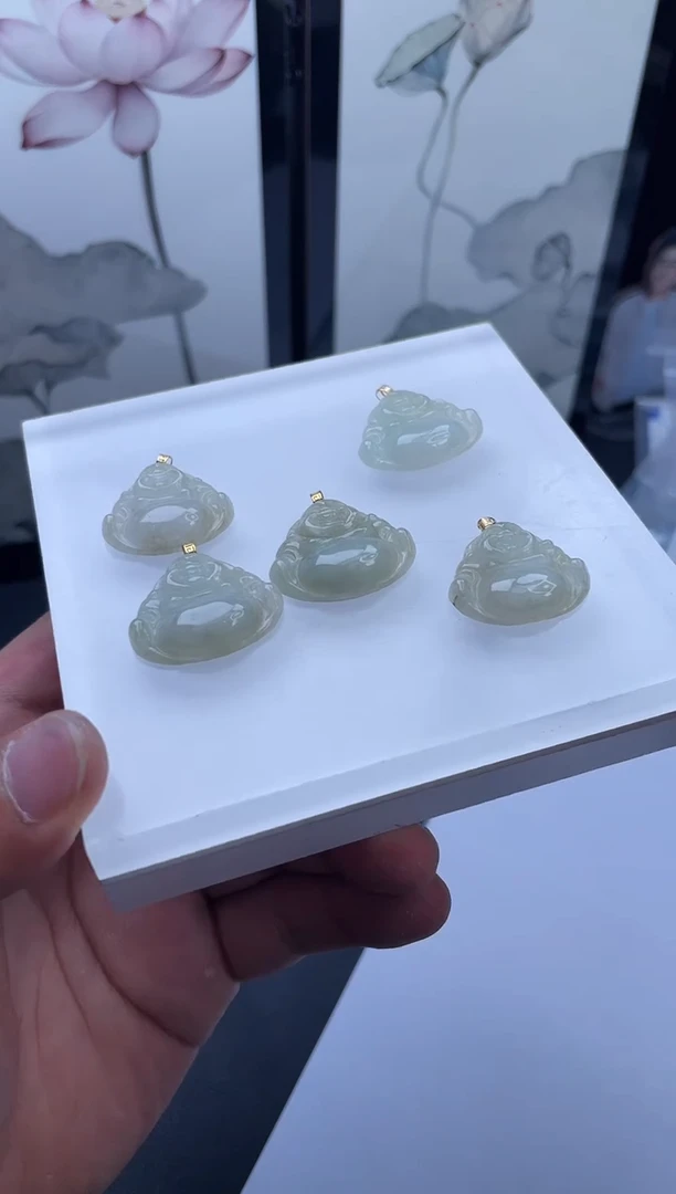 吊坠(不含链)18K金镶嵌翡翠012/G012V0128070