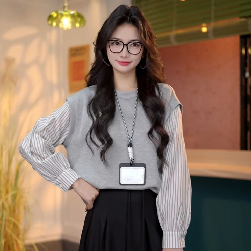 陈佳洁【日志图鉴】高智通勤拼接条纹套头宽松卫衣上衣DS1113196