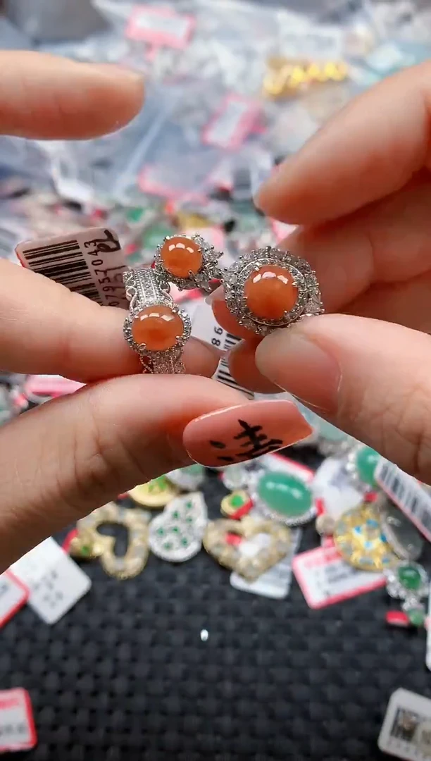 银S925镶嵌戒指翡翠天然A货缅甸翡翠