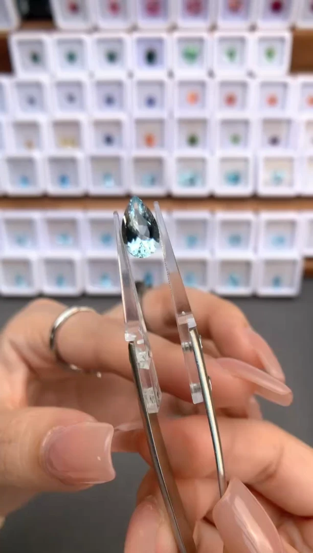 未镶嵌裸石定制海蓝宝石2.52ct 02024