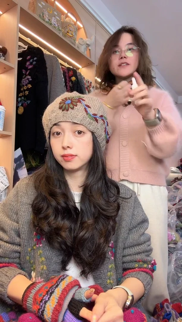 羊毛菩****J百羊毛贝雷帽292