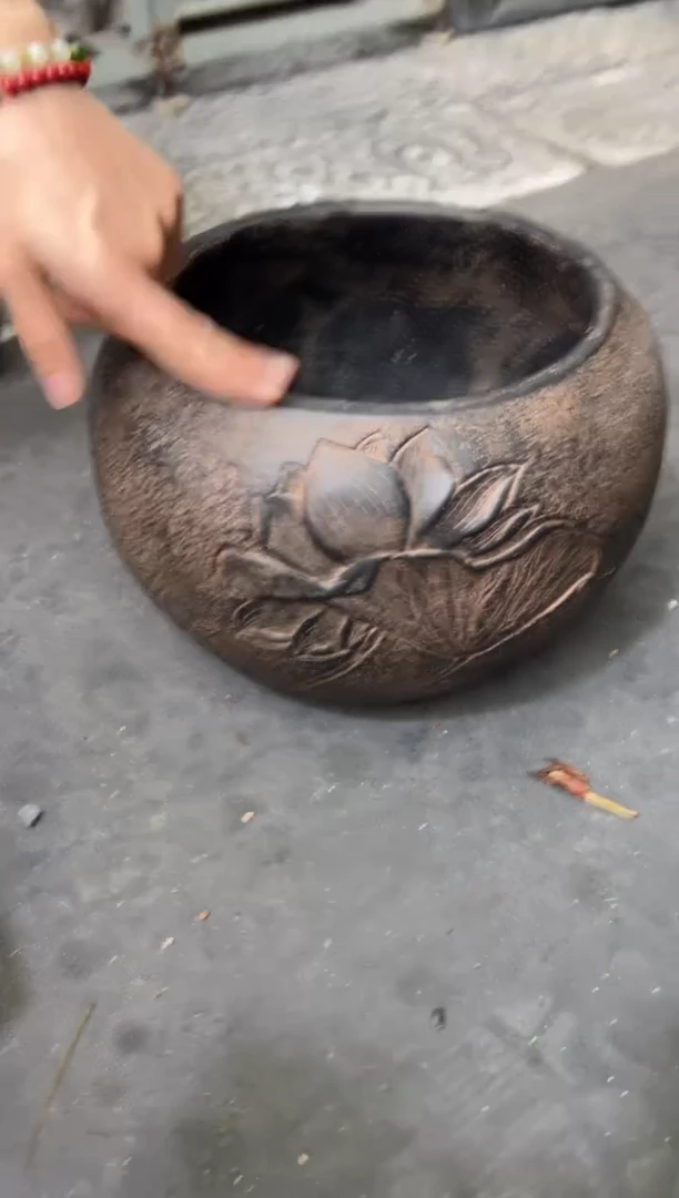 陶土【火山泥】荷缘缸