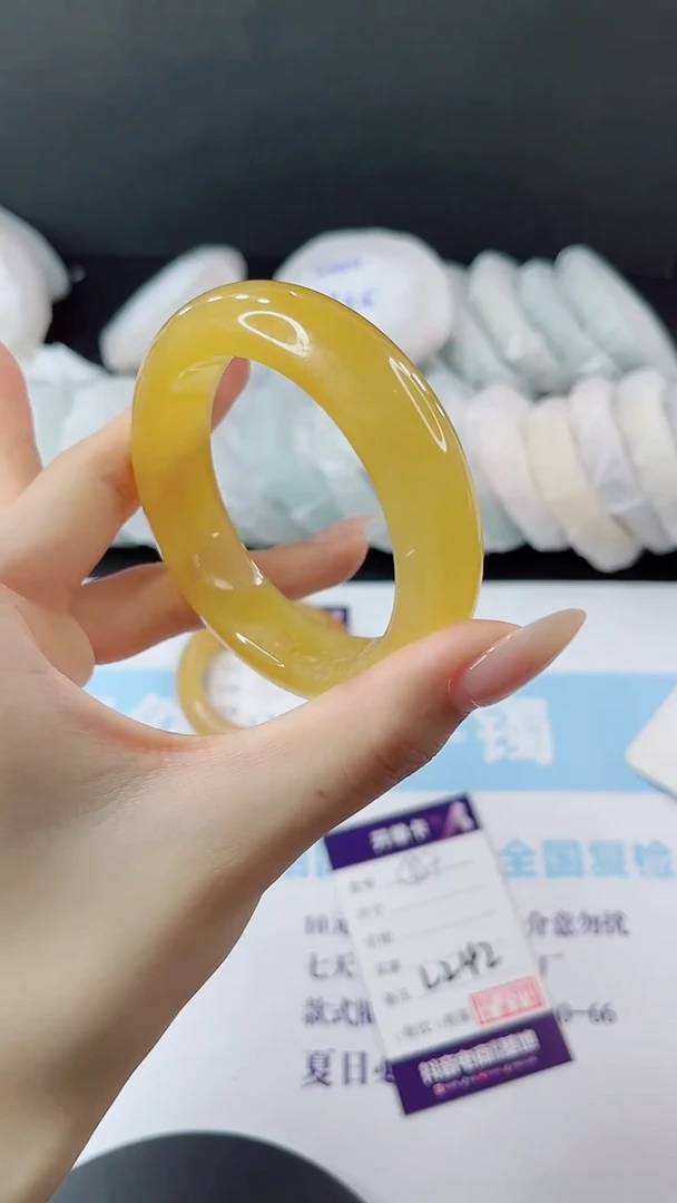 未镶嵌手镯石英质玉多样性发货L242