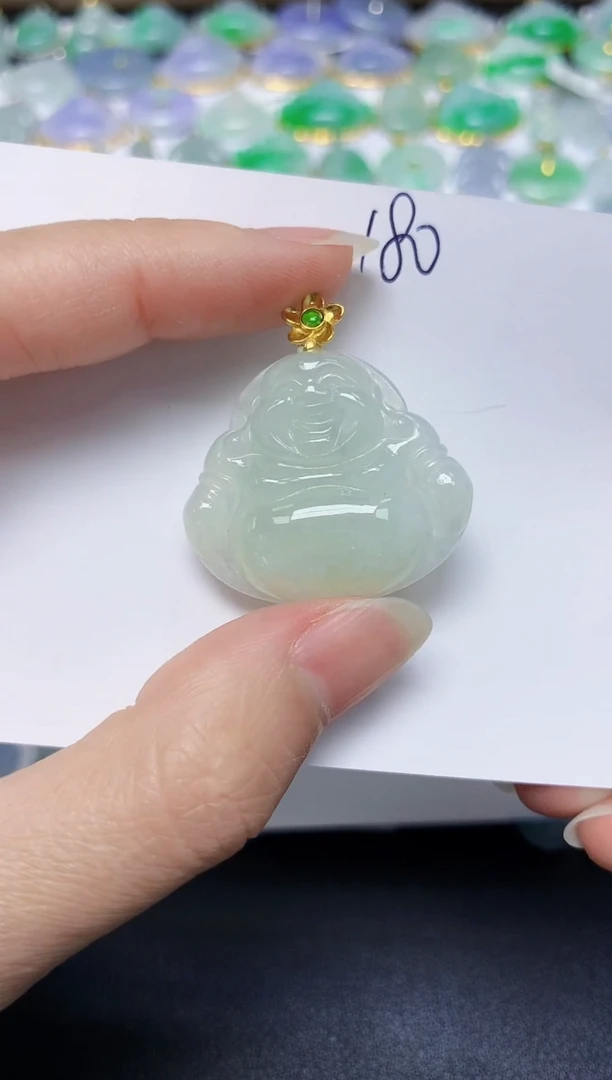 翡翠未镶嵌颈饰天然缅甸翡翠A货