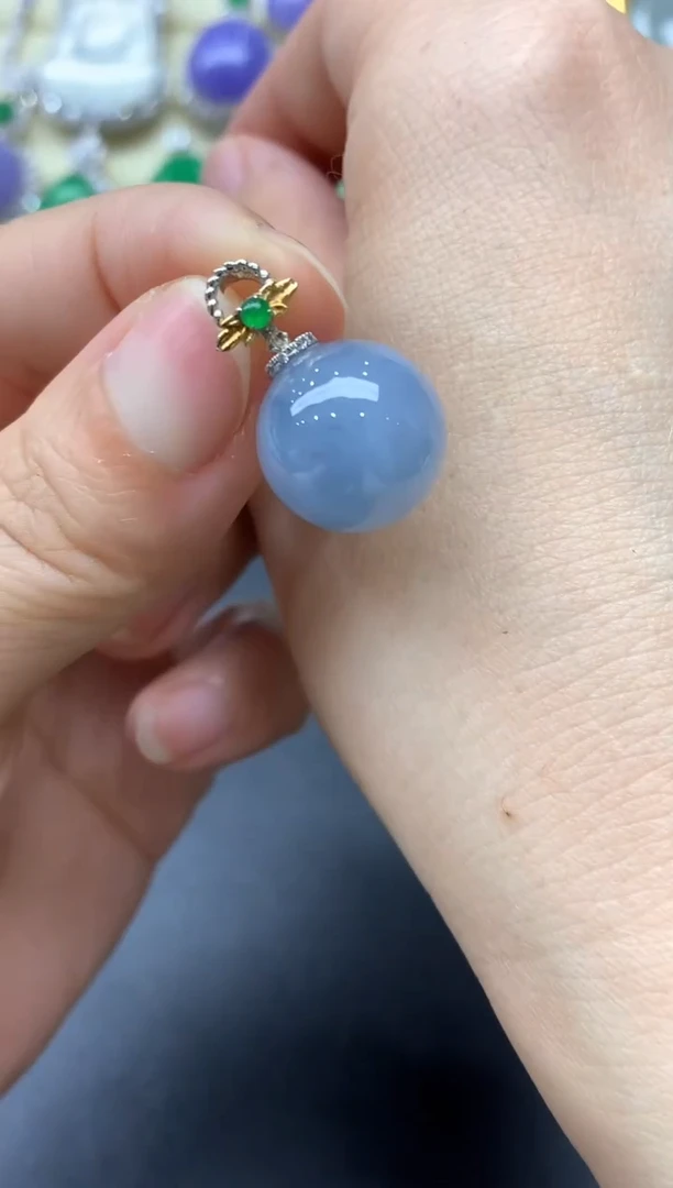 颈饰18K金镶嵌翡翠266-中国好珍宝