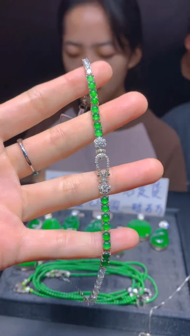 未镶嵌定制翡翠18多样性发货（发其一）