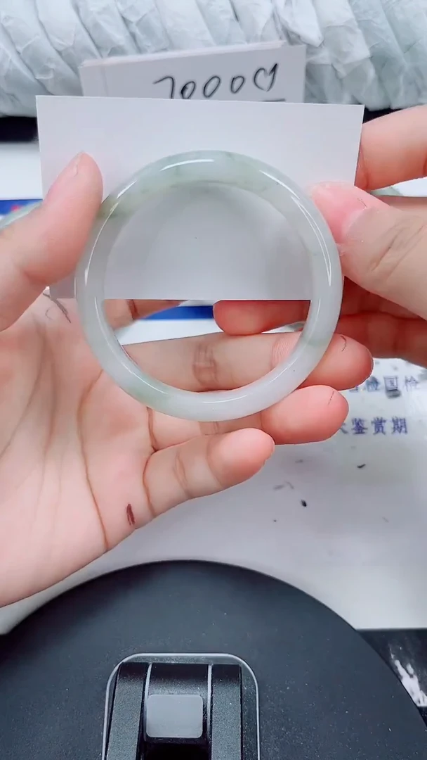 未镶嵌手镯石英质玉81-52/53