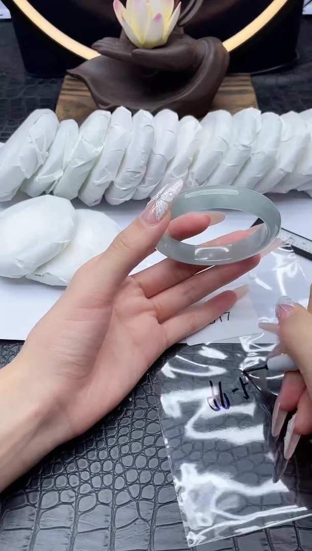 未镶嵌手镯翡翠翡翠一物一图517