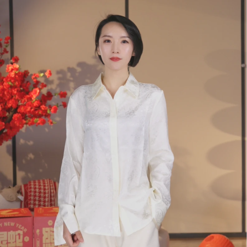 2025春款桑蚕丝香云纱真丝提花衬衫女国风立领长袖纯色上衣