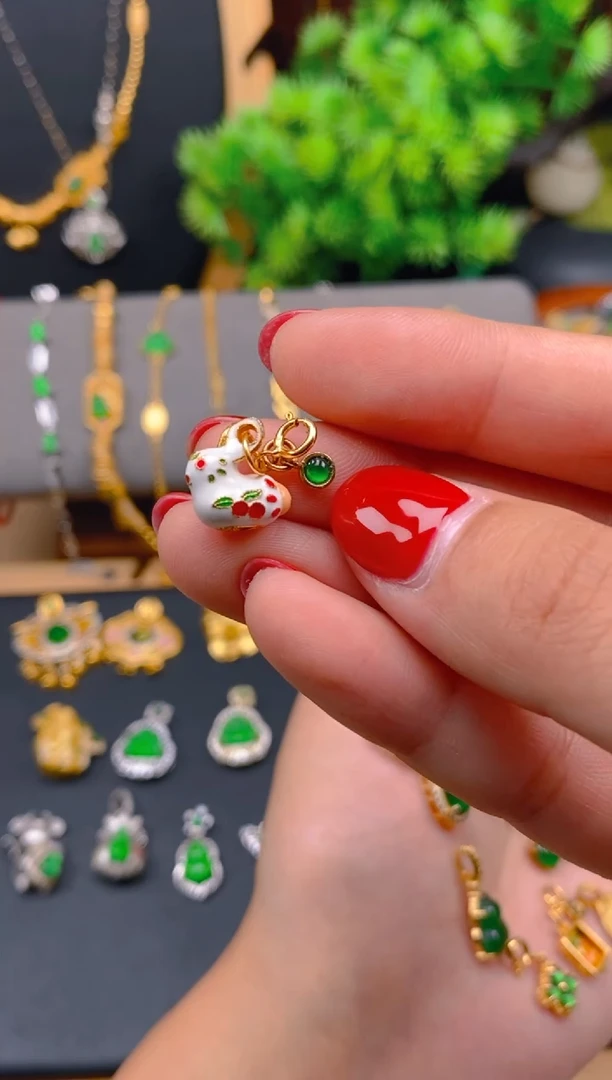 吊坠(不含链)银S925镶嵌翡翠兔子