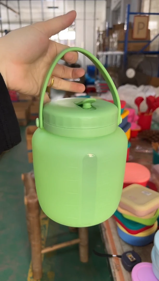 硅胶半透绿色-1500ml圆形硅胶桶