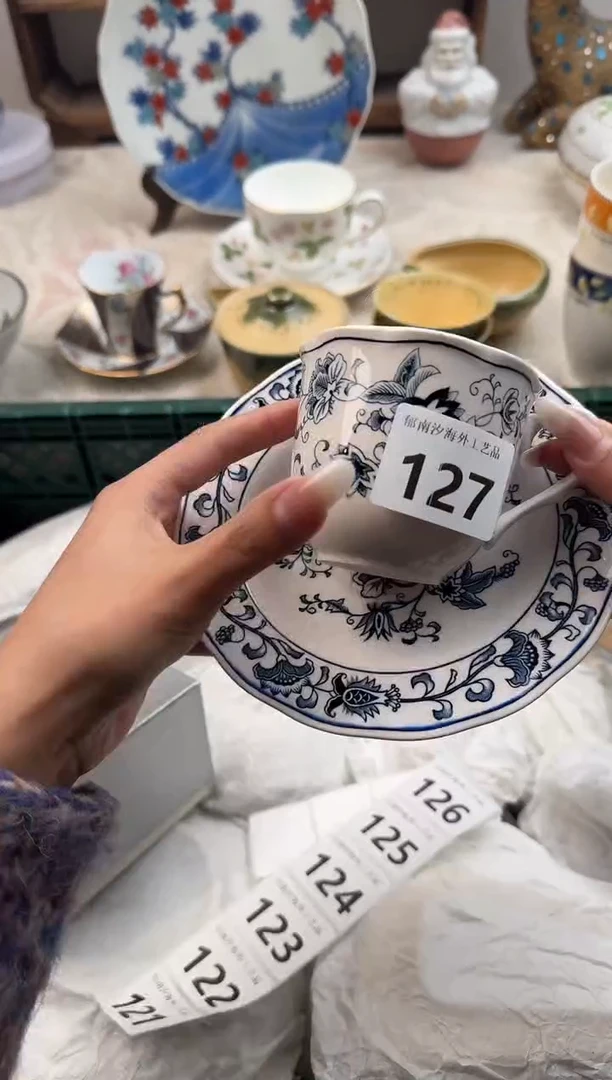 西****?D          127