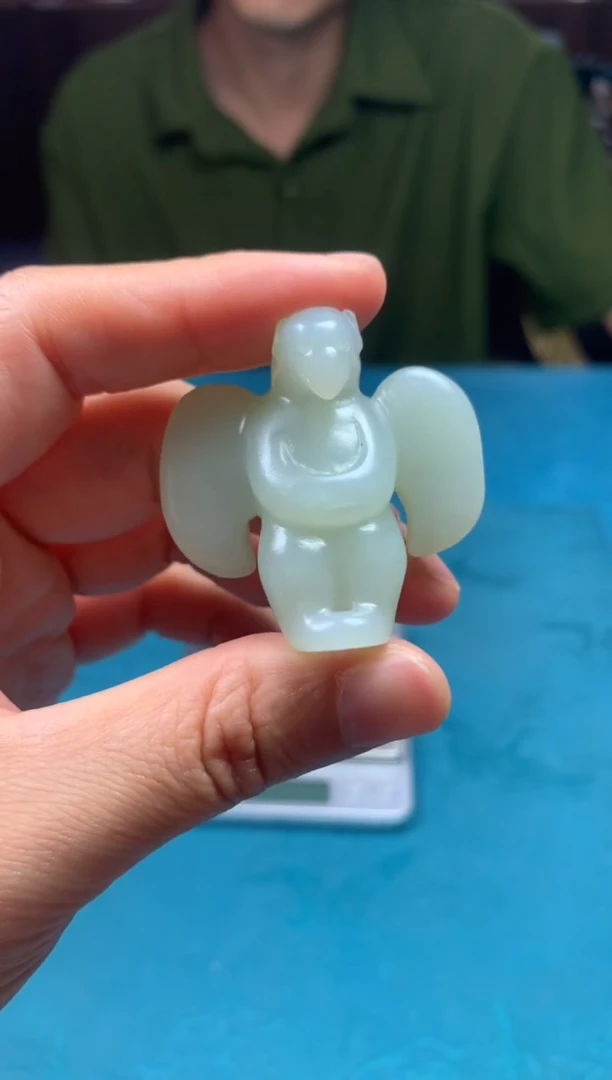 和田玉未镶嵌颈饰1