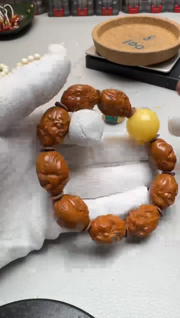 【闪购商品】橄榄核吊坠1111111111111111