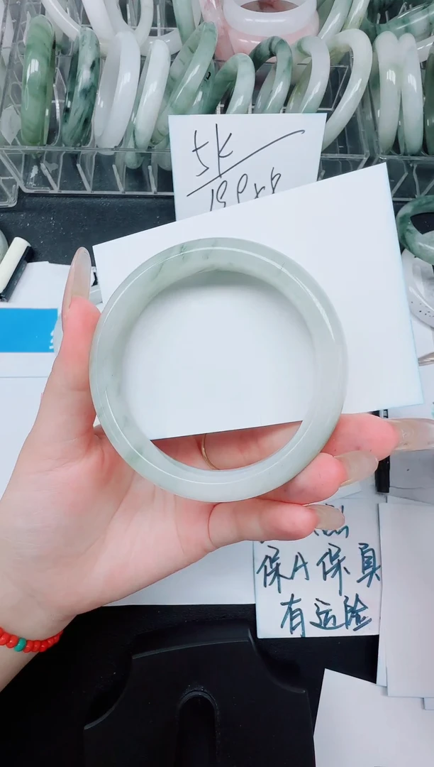 未镶嵌手镯石英质玉599/61.1