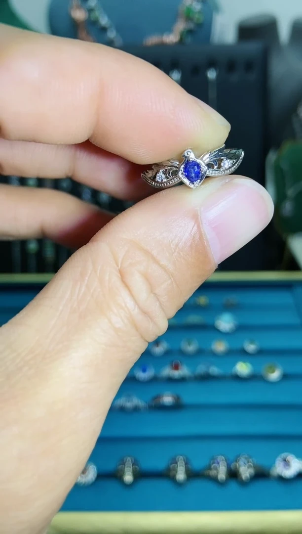 【闪购商品】蓝宝石戒指银S925镶嵌1121