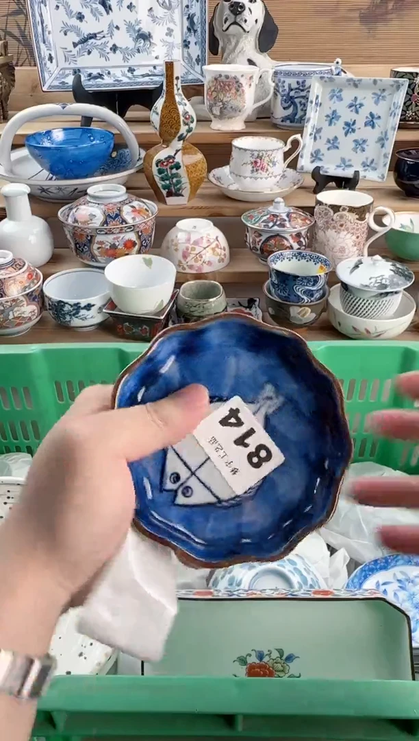 瓷片N****作瓷器  D    814