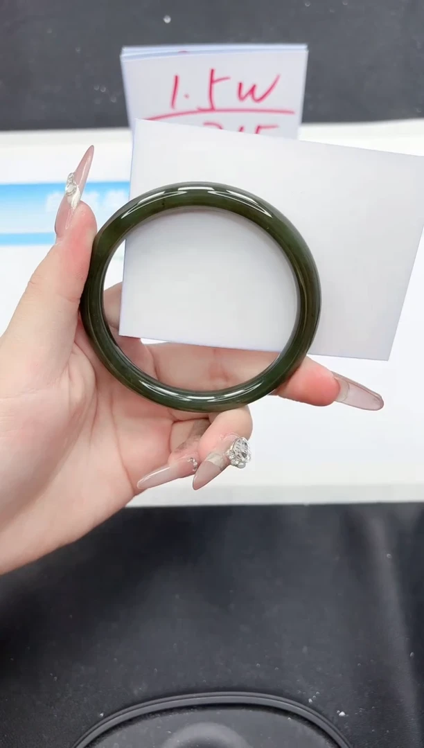 【闪购商品】和田玉手镯未镶嵌123-61.1