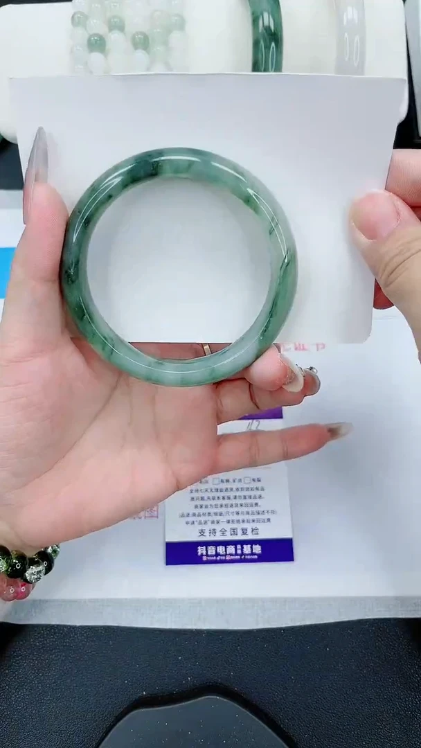 【闪购商品】石英质玉手镯未镶嵌163号/60-61圈