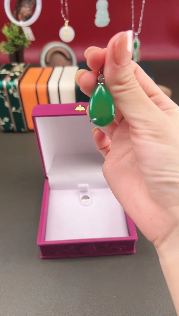 查罗石合金颈饰无礼盒