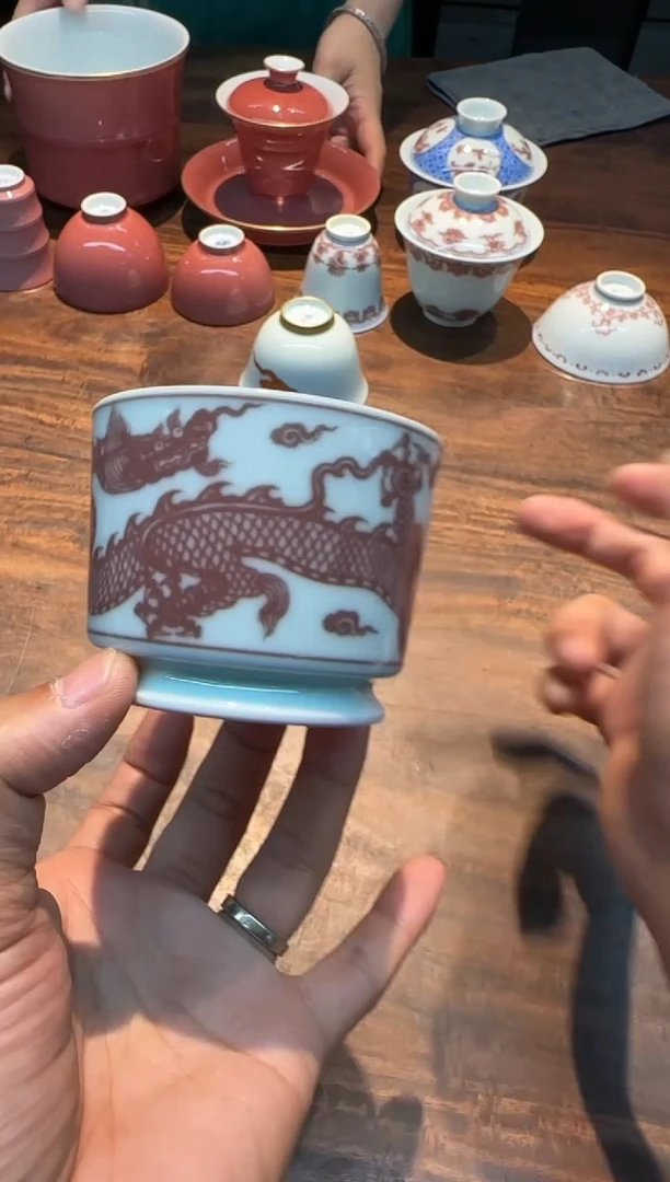 二亭 釉里红龙纹直口杯(中号)·焰