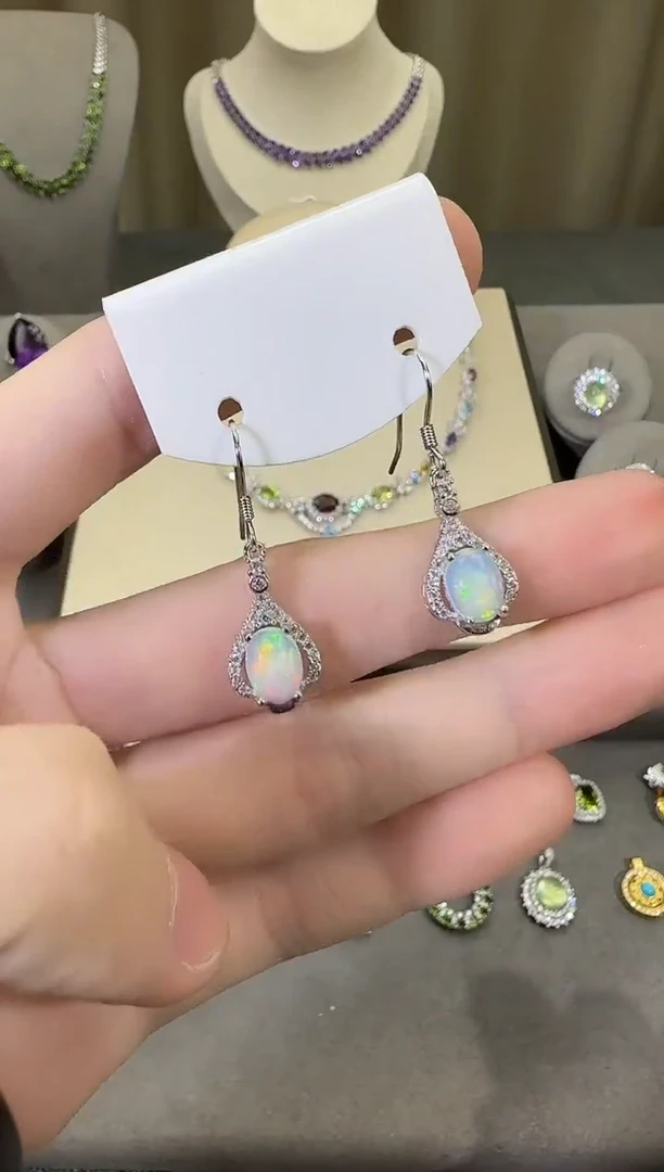 银S925镶嵌欧泊珠宝奇石9*7mm耳钩设计款