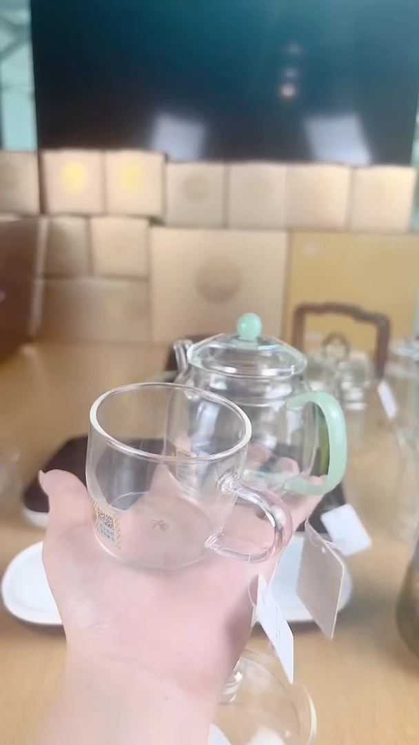 言倾壶送杯子茶盘各1个