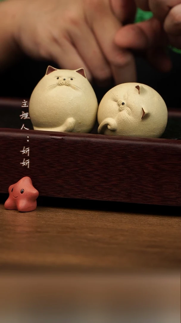 茶壶紫砂龙猫 一对   茶宠