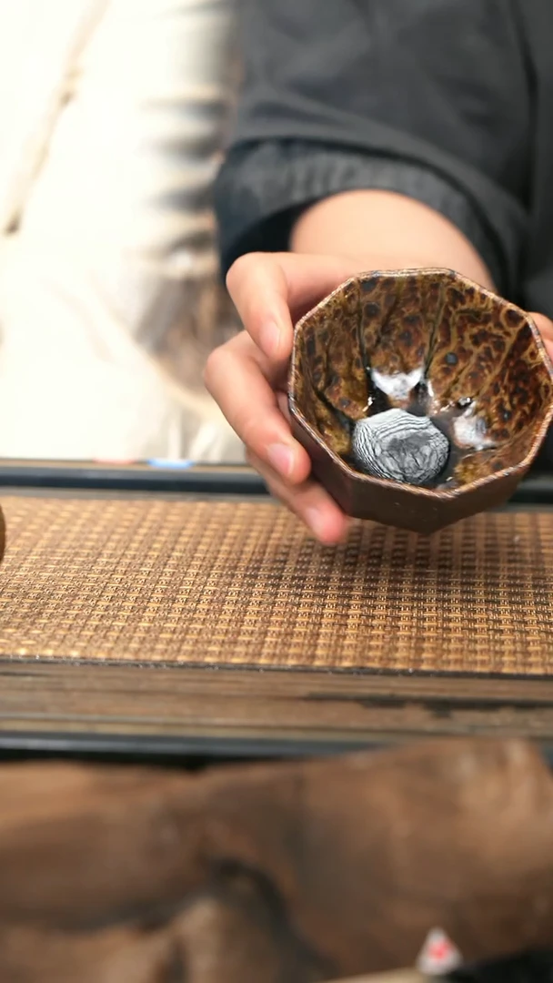 茶壶紫砂GFY42《八方杯》崖柏木柴烧