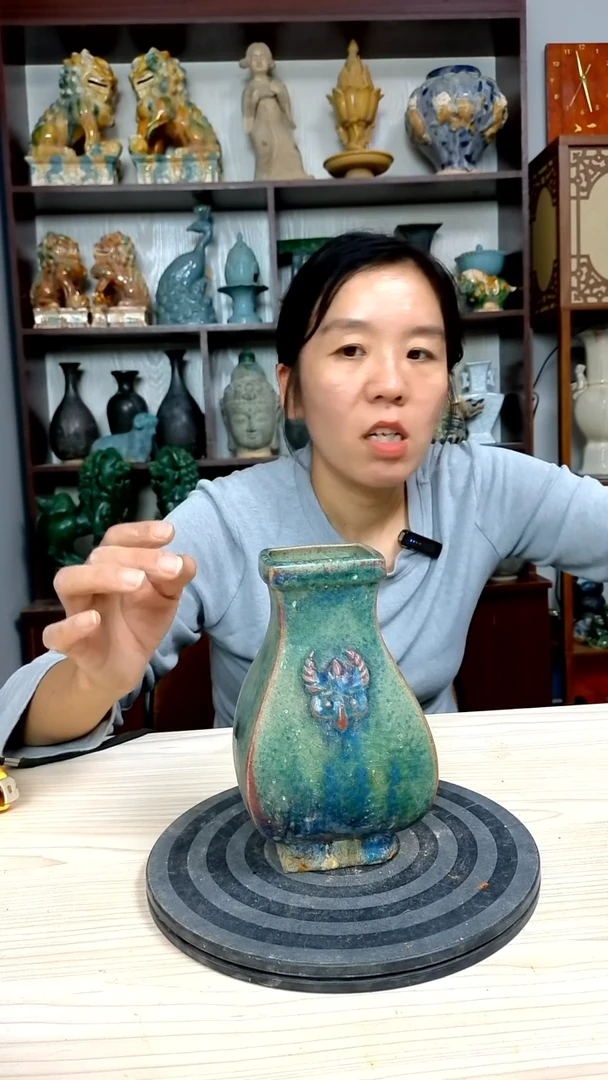 经典精美复古风格瓷器