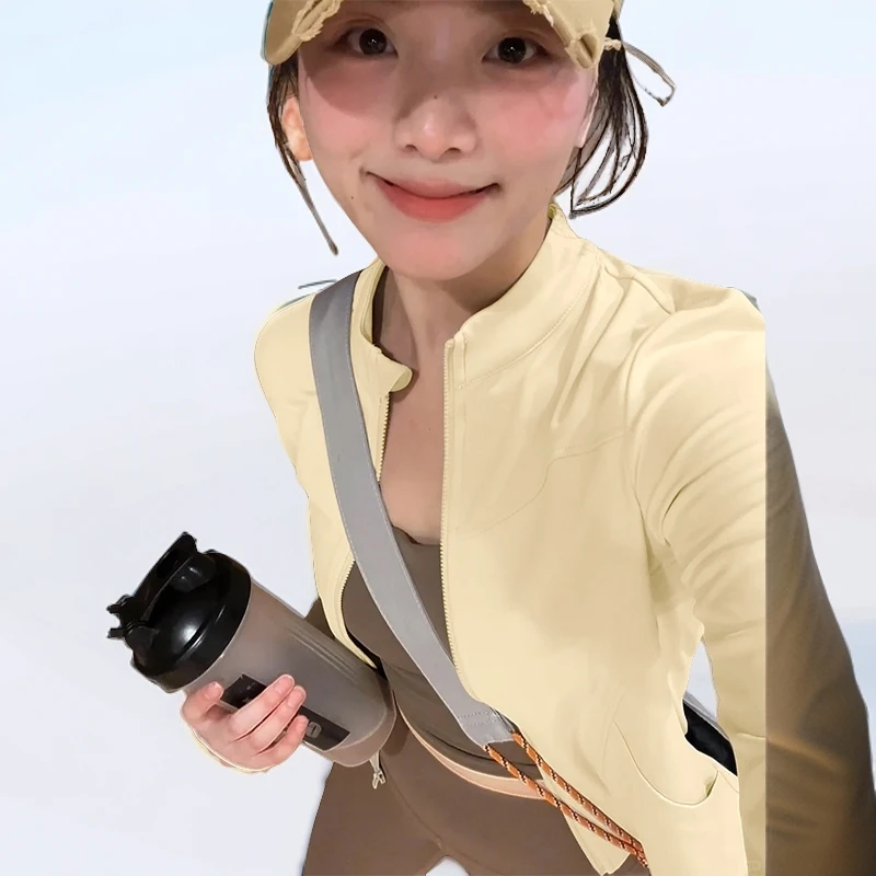 修身冰丝防晒衣女款夏季上衣黄色立领爬山穿搭速干收腰鱼骨防晒服