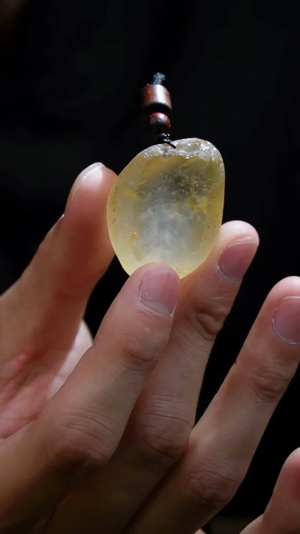 吊坠(赠链)未镶嵌水晶水晶