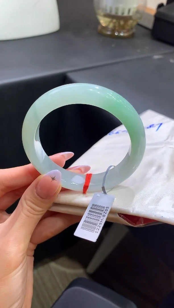 未镶嵌手镯翡翠S22-56圈口