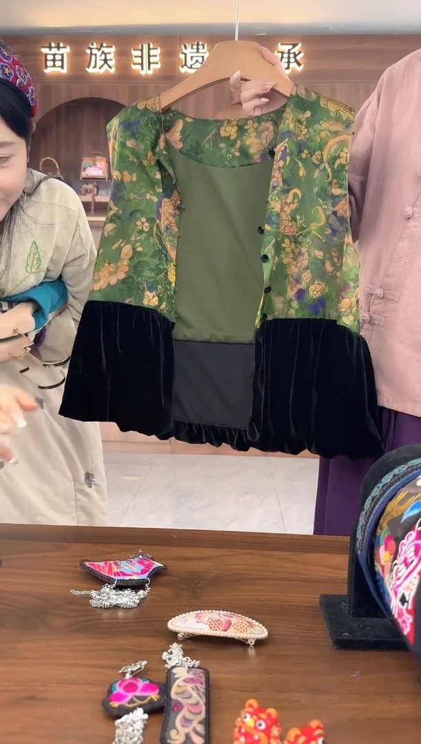 织绣扶光苗绣传承L67