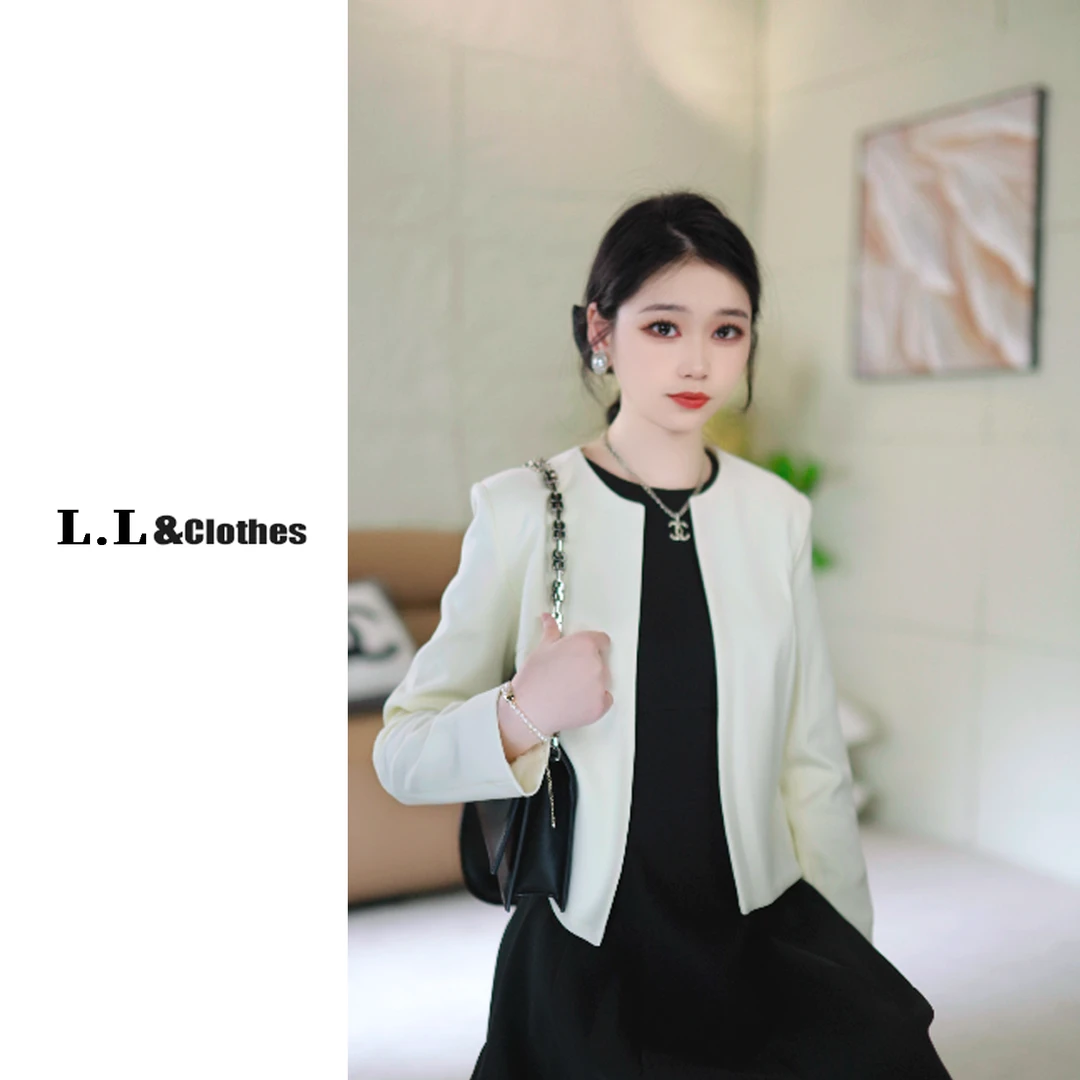 【LILI】春装新款休闲设计感小众醋酸外套休闲百搭轻奢短款西装