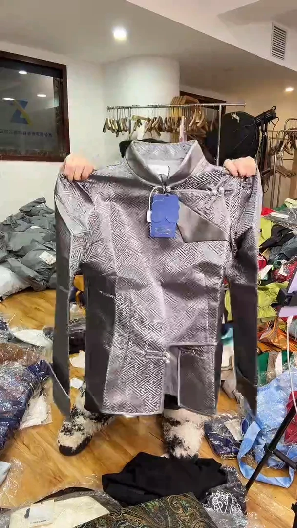 XL码     110-120斤    外套