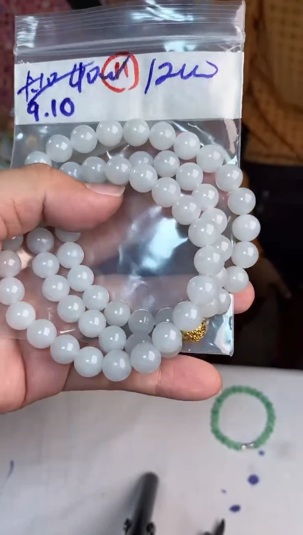 未镶嵌定制翡翠天然缅甸翡翠多样性