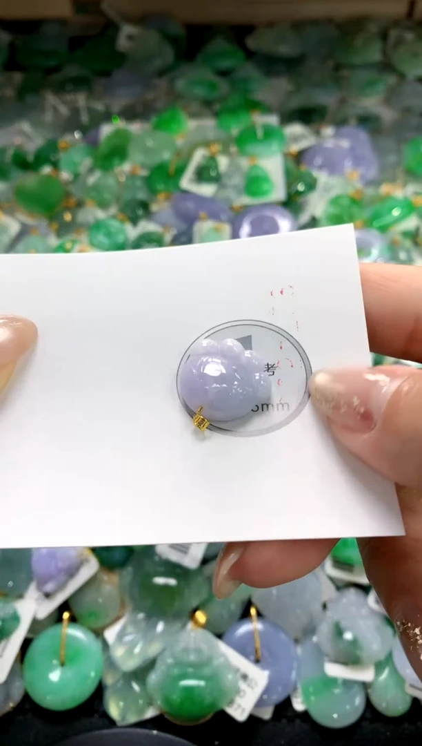 颈饰未镶嵌翡翠1111111111111111