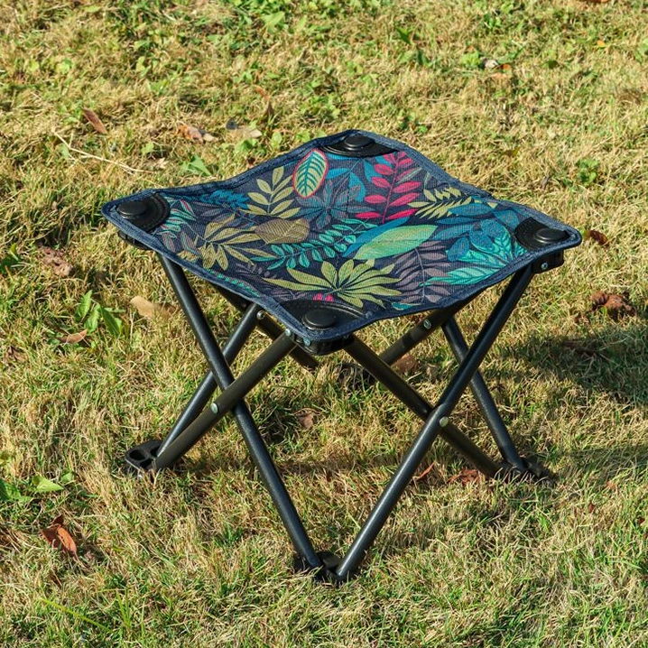 户外折叠便携式小马扎椅子出行露营垂钓随地可坐稳固便携椅子XN