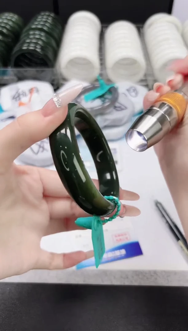 未镶嵌手镯和田玉9.27-188-60.2