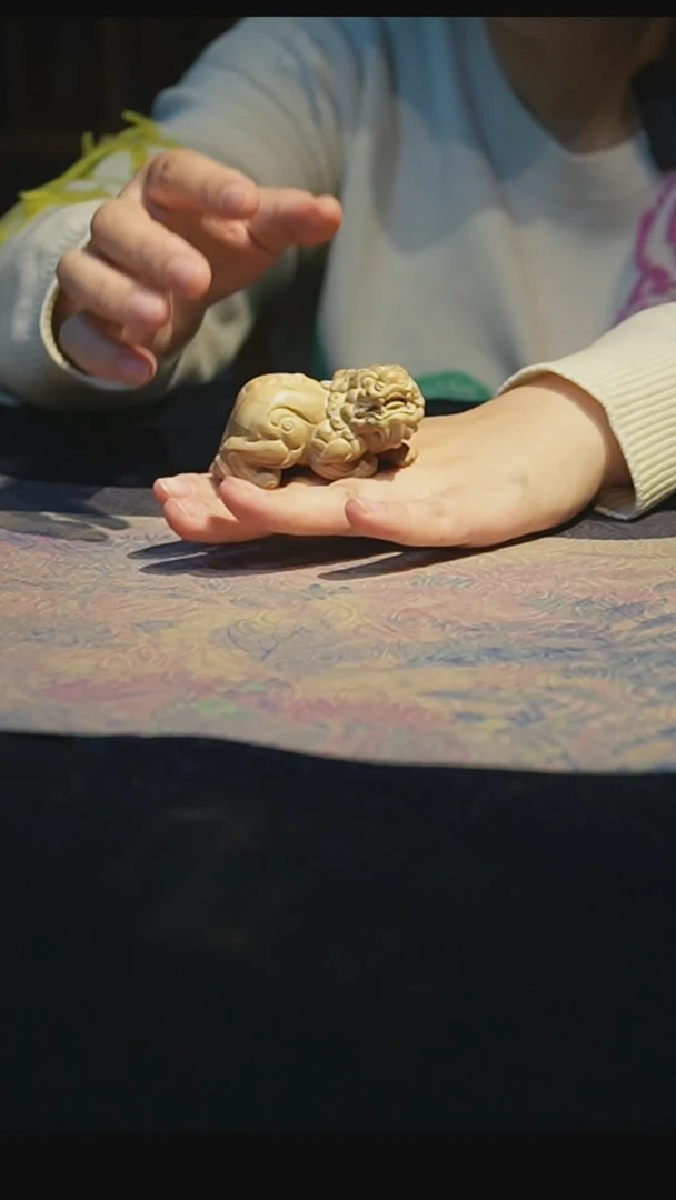 金丝楠小叶桢楠貔貅把件