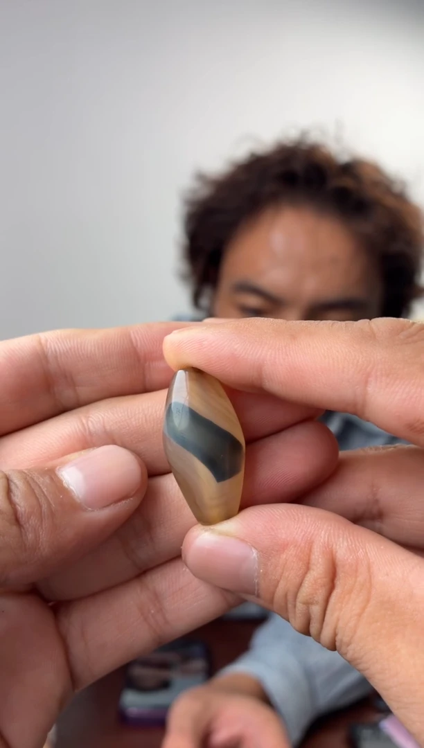 未镶嵌项链玛瑙/玉髓噶玛珠宝