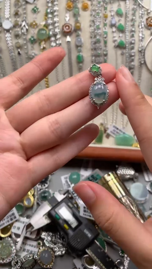银S925镶嵌戒指翡翠吊坠18