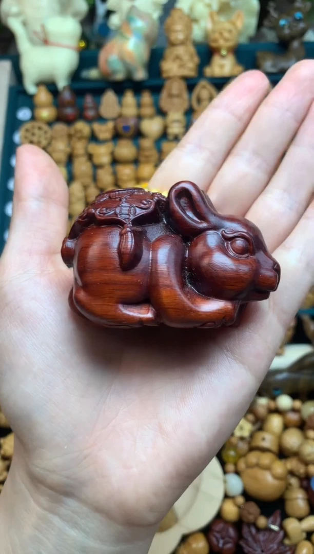 【闪购商品】檀香木................