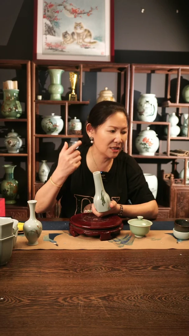 釉中彩 四方 小直口杯（柳树