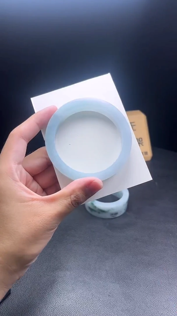 未镶嵌手镯定制翡翠舒*定制