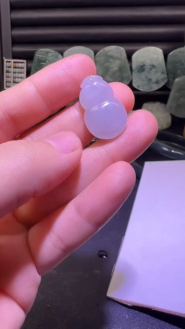 翡翠未镶嵌吊坠(不含链)翡翠3