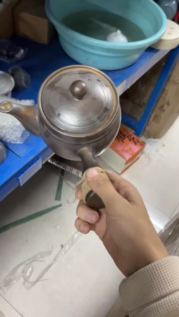 无运费险有瑕疵的摄影的产品有使用过的痕迹有点脏介意勿拍