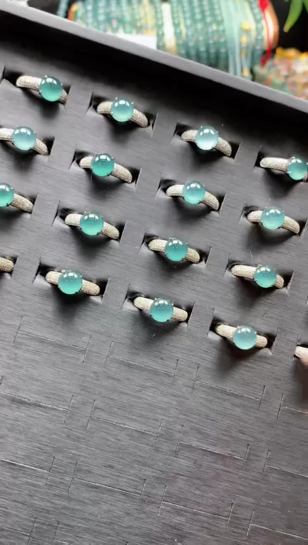 翡翠银S925镶嵌颈饰多样性发其一（蓝蛋戒指32002）不退