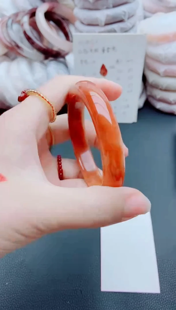 石英质玉未镶嵌手镯L39-57-58